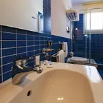 Isabella Aparthotel 4*