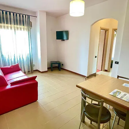 Hotel apartamentowy Isabella *