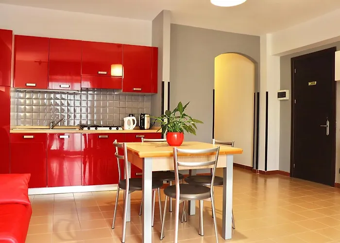 Isabella Apartahotel 4*