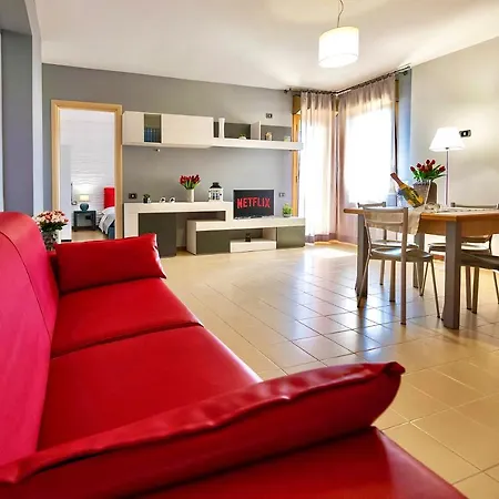 Isabella 4*
